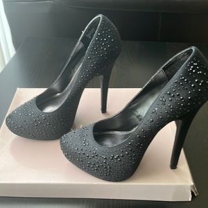 Bakers platform pump black